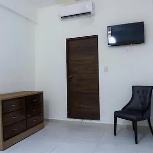 Malecon Cozy - Premium 21 Pensión